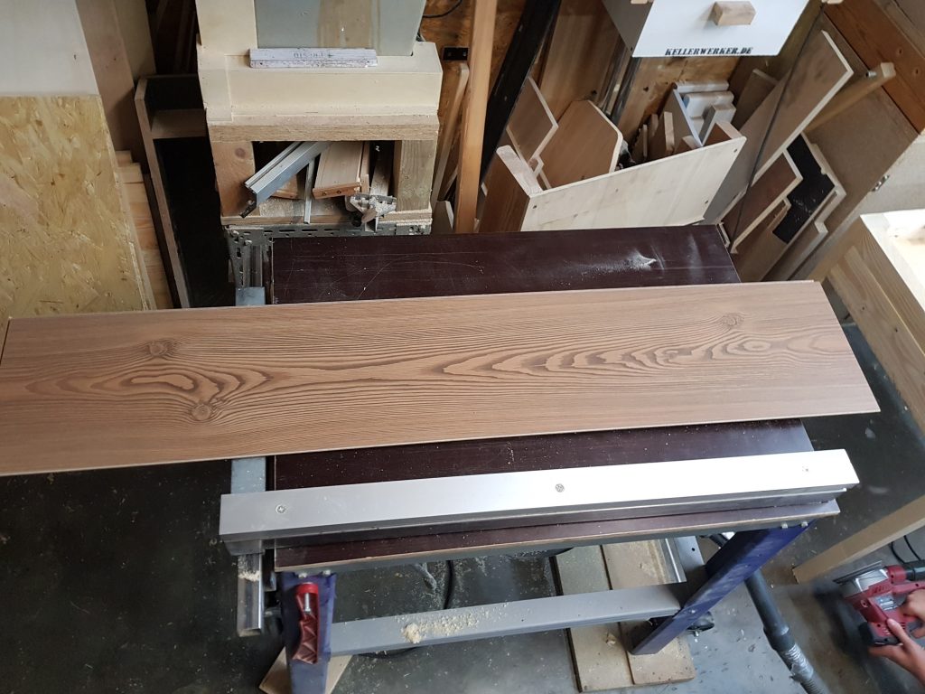 Lego-Tisch selber bauen - Der Kellerwerker